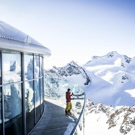 Alpenliebe Pitztal Apartment Санкт Леонард им Пицтал Екстериор снимка