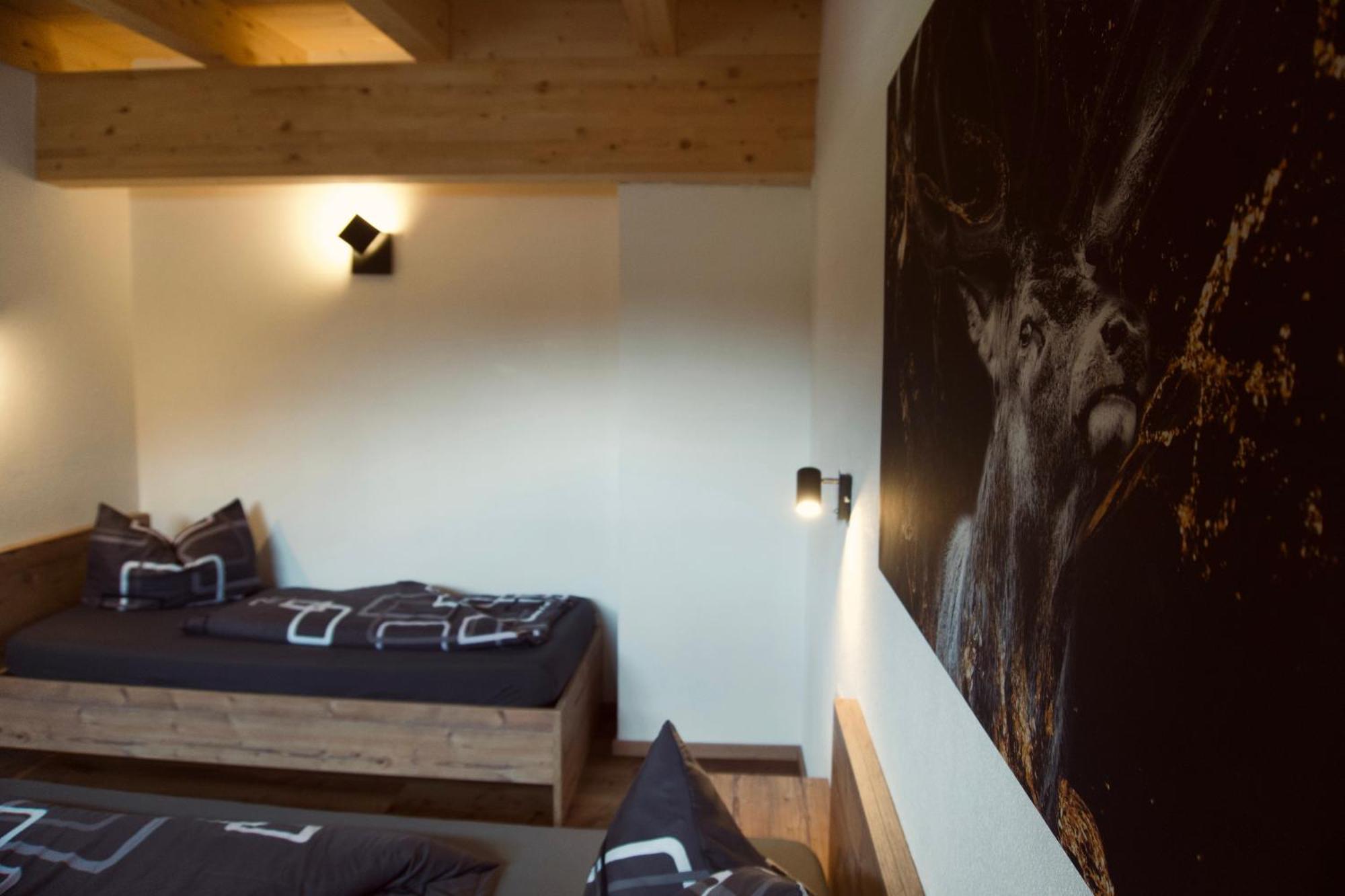 Alpenliebe Pitztal Apartment Санкт Леонард им Пицтал Екстериор снимка